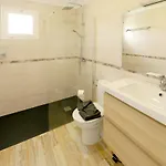 Bella, Modern 4 Bed * Playa Blanca (Lanzarote)