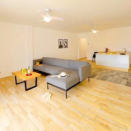 Villa Bella, Modern 2 Bed