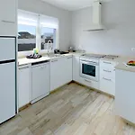 Bella, Modern 4 Bed Playa Blanca (Lanzarote)